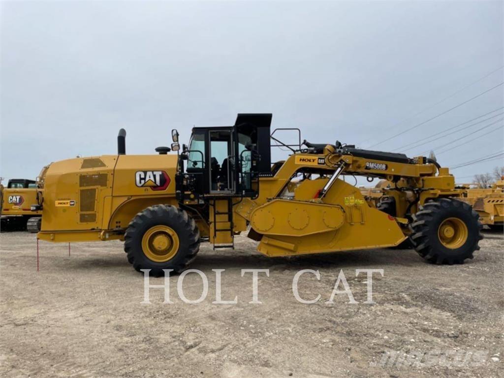 CAT RM500B CAB Asfalta savācējs