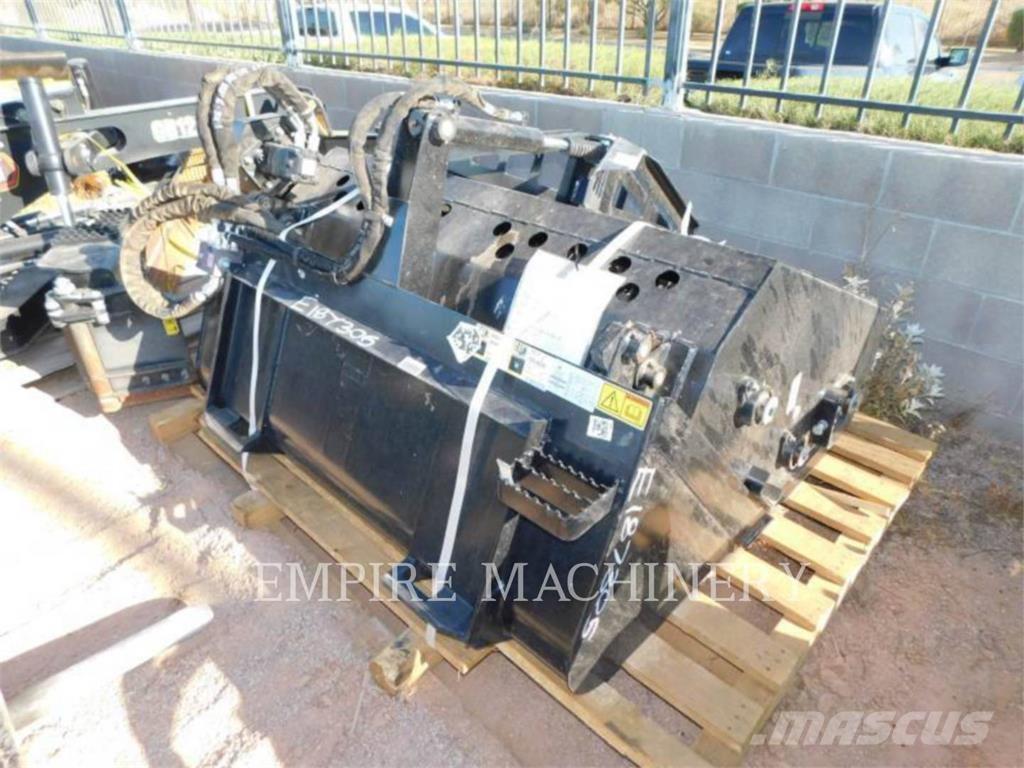 CAT SSL-LR116 Dakšas