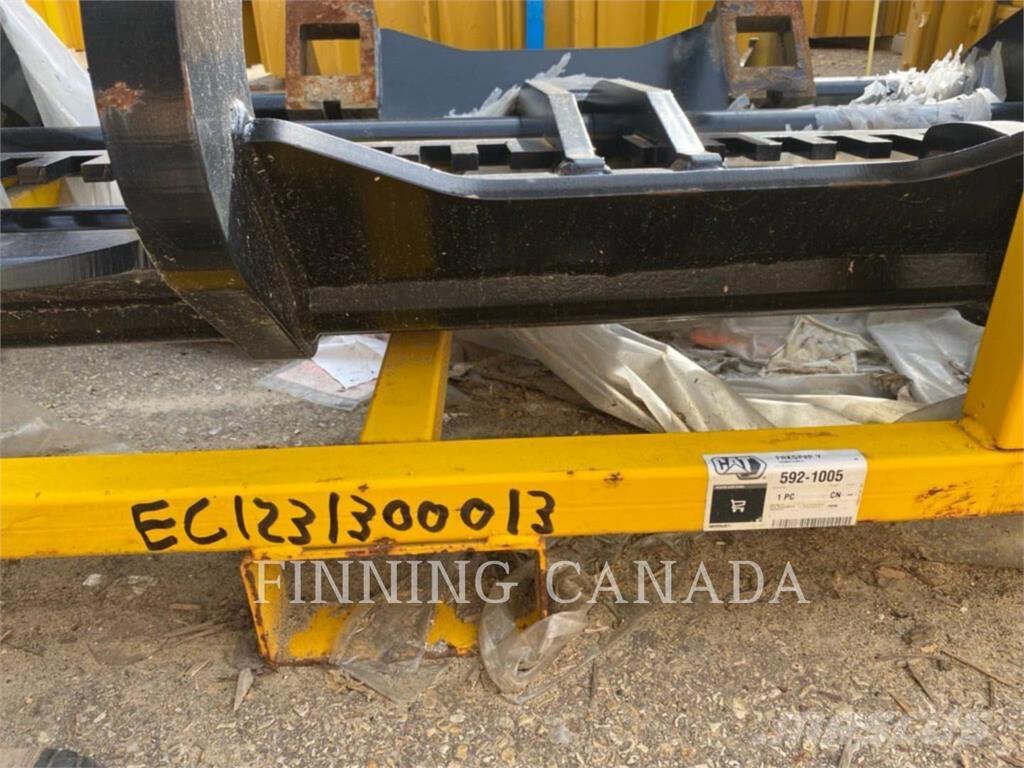 CAT SWL-CR-84IN Dakšas