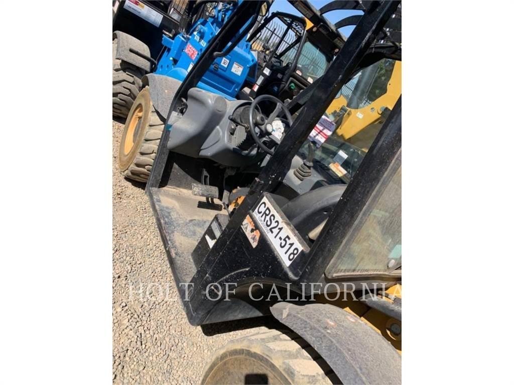 CAT TH255 Teleskopiskie manipulatori