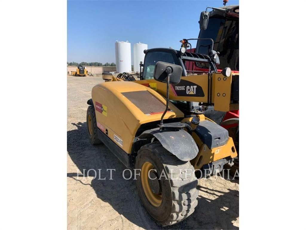 CAT TH255 Teleskopiskie manipulatori