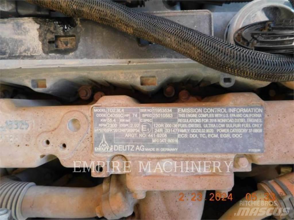 CAT TH255C Teleskopiskie manipulatori