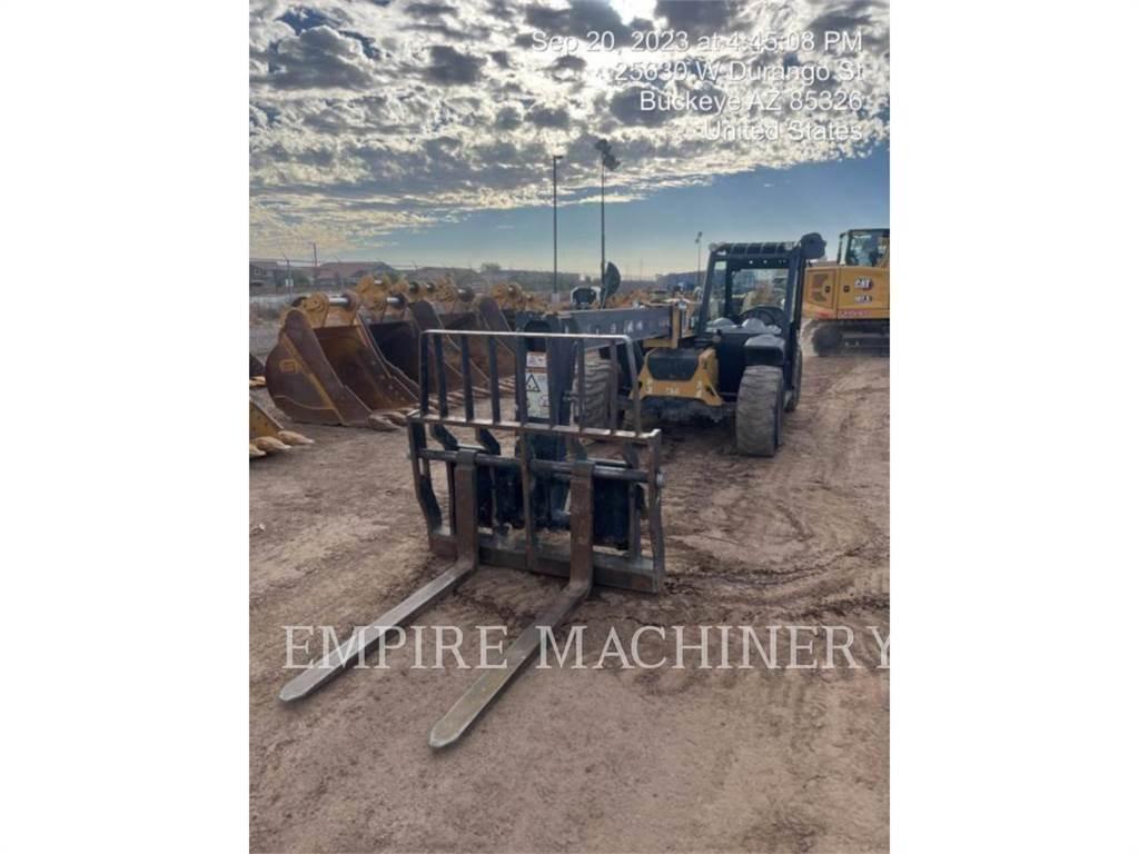 CAT TH255C Teleskopiskie manipulatori
