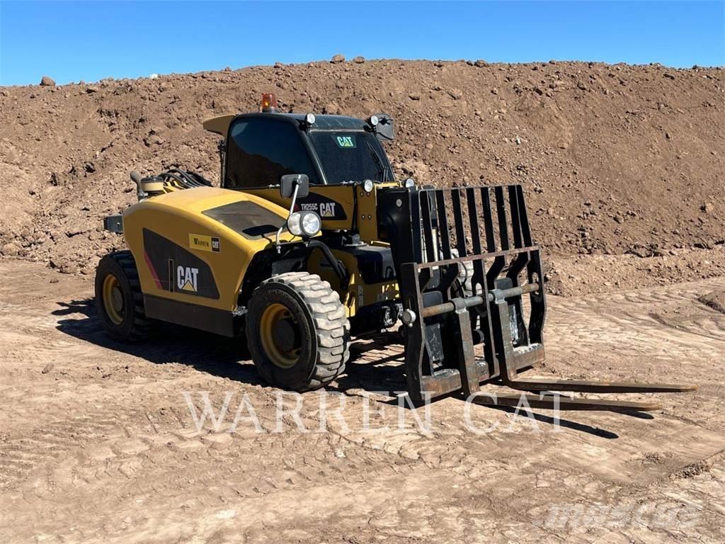 CAT TH255C Teleskopiskie manipulatori