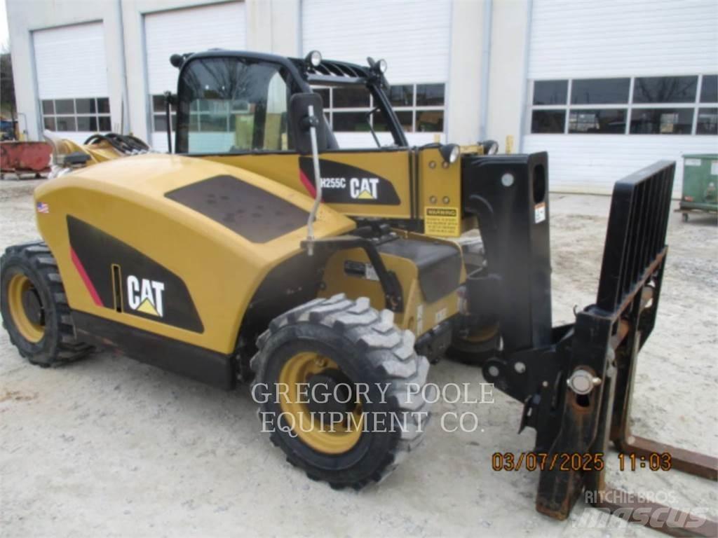 CAT TH255C Teleskopiskie manipulatori