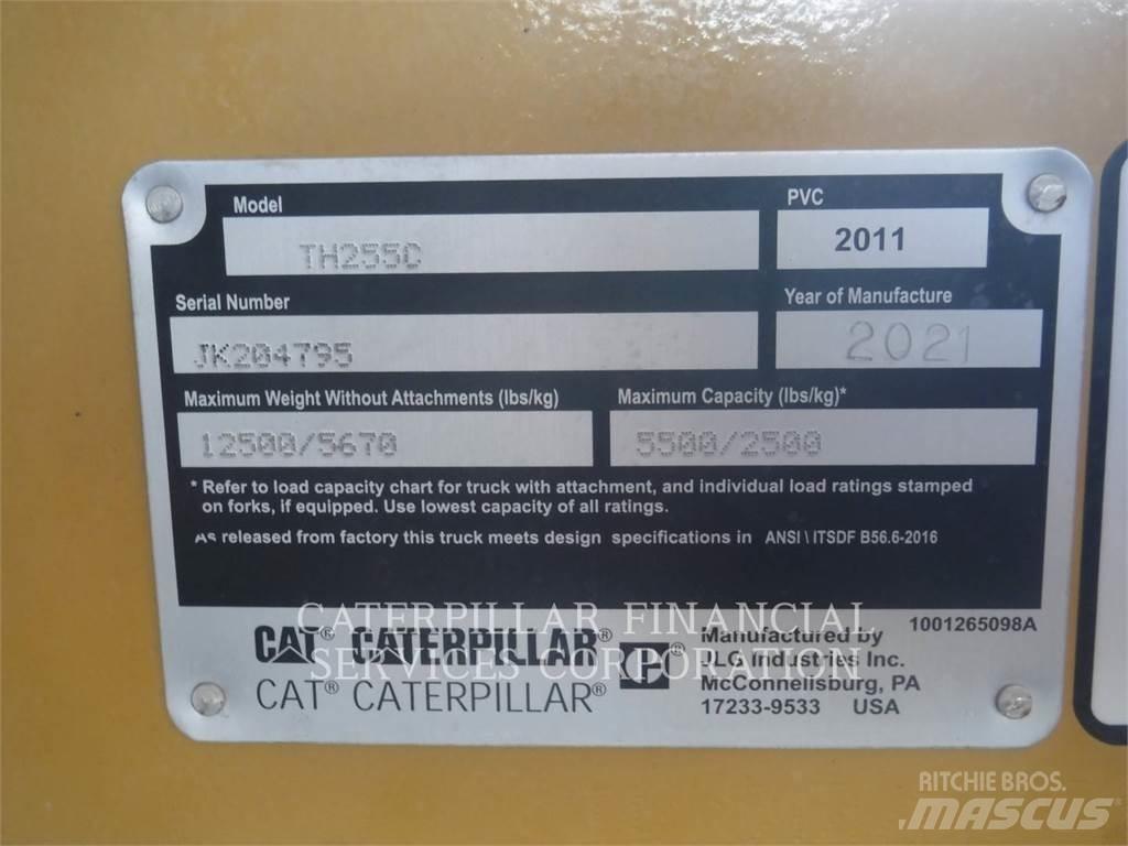 CAT TH255C Teleskopiskie manipulatori