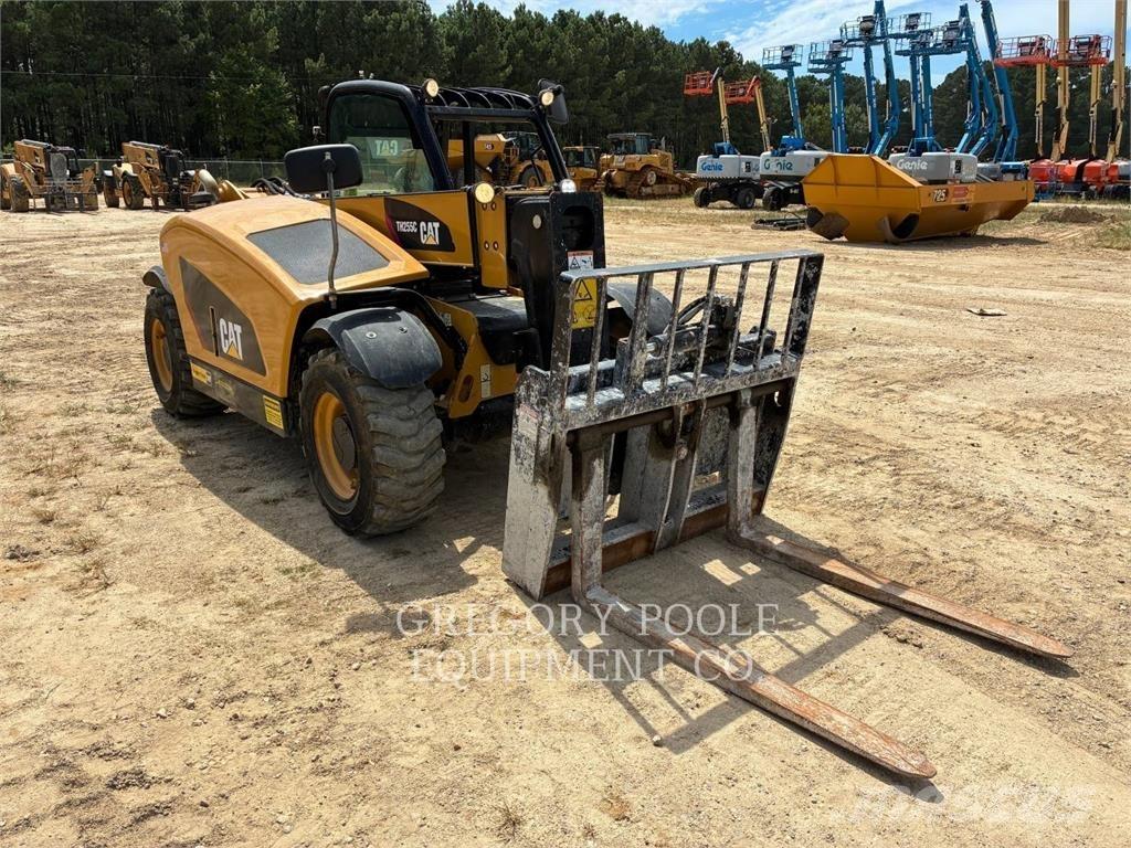 CAT TH255C Teleskopiskie manipulatori