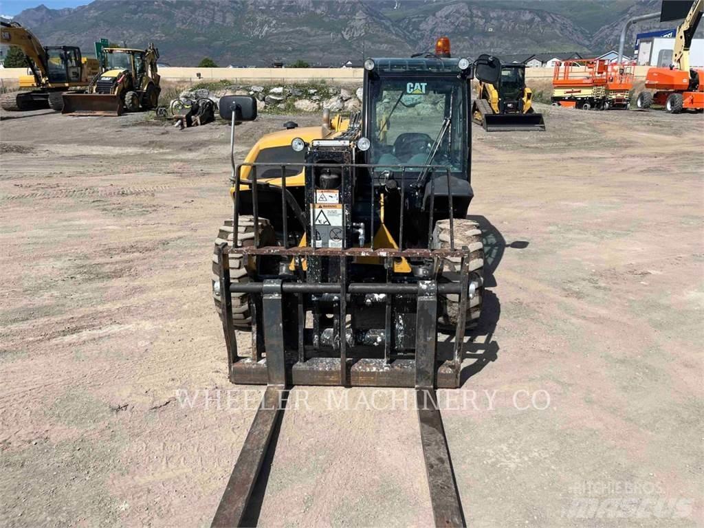 CAT TH255C CB Teleskopiskie manipulatori