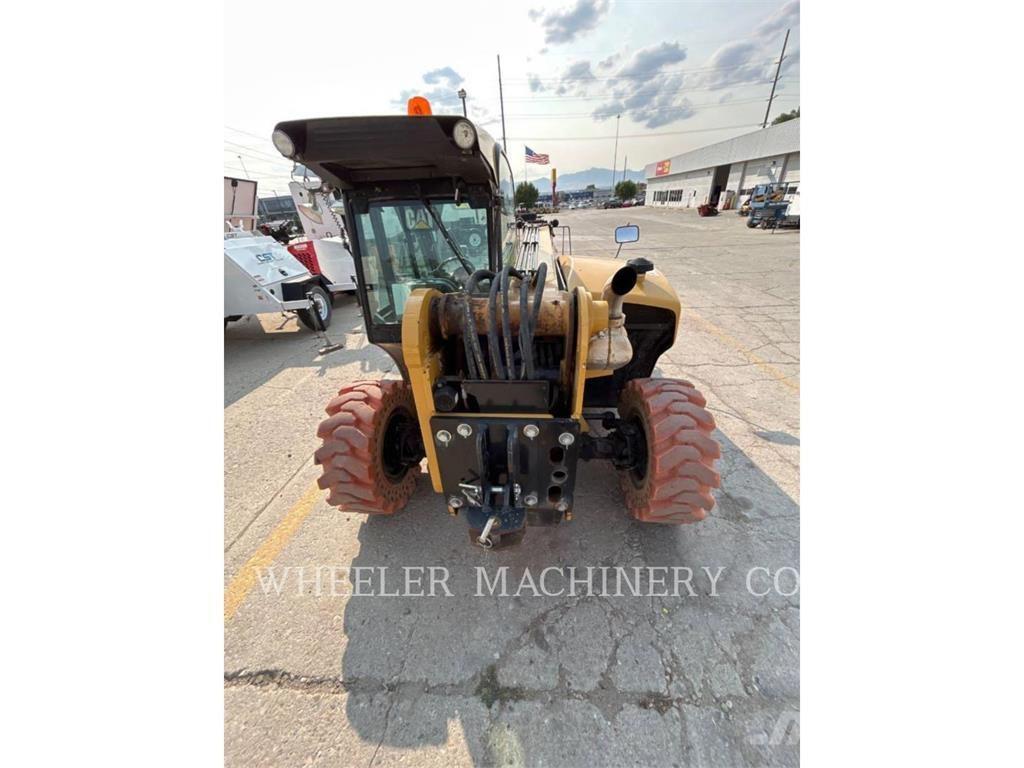 CAT TH255C CB Teleskopiskie manipulatori