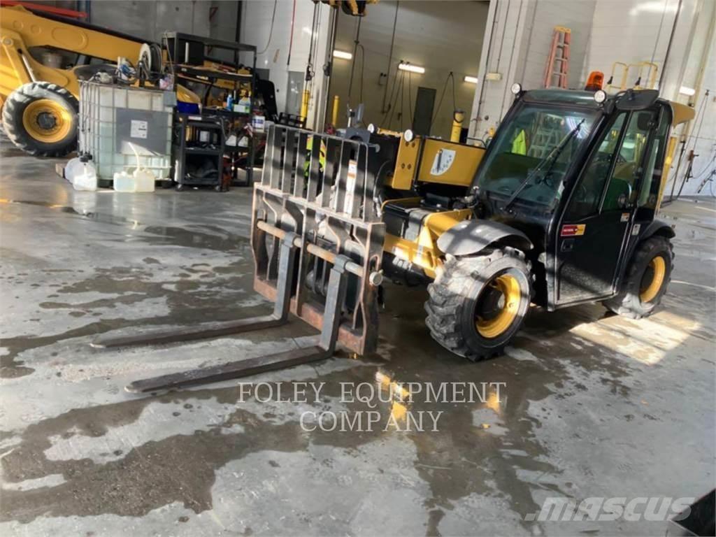 CAT TH255CC Teleskopiskie manipulatori