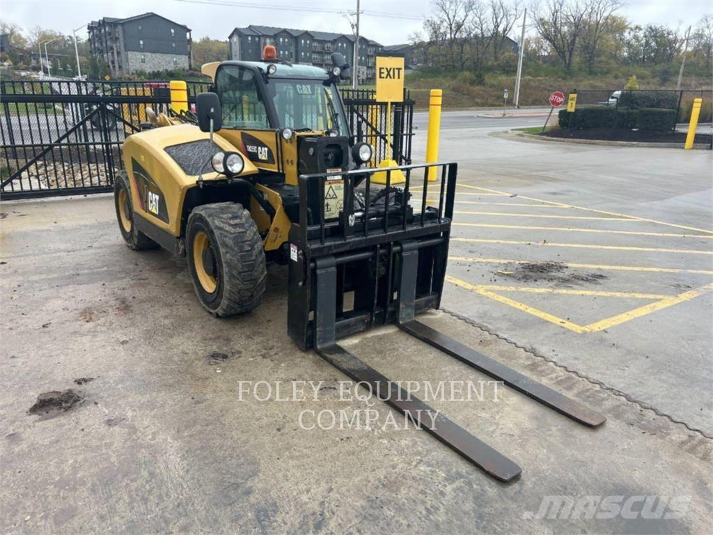 CAT TH255CC Teleskopiskie manipulatori