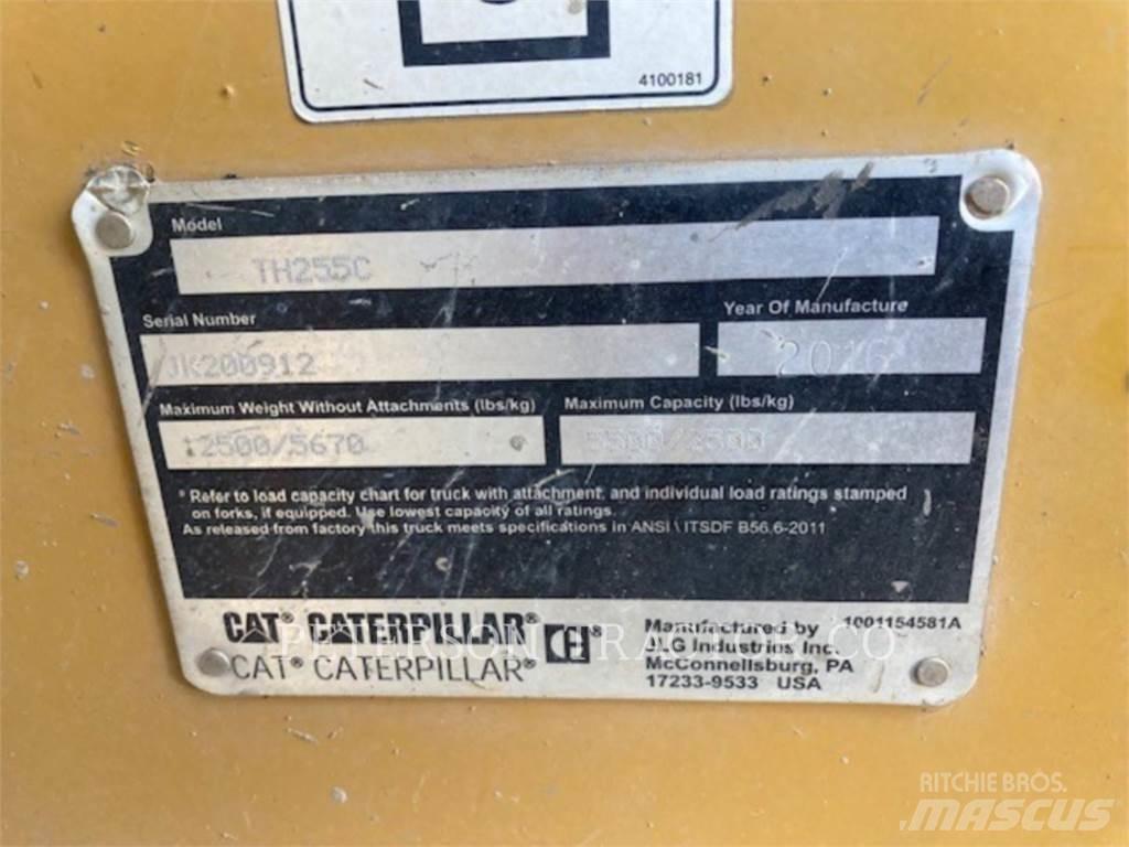 CAT TH255CHRC Teleskopiskie manipulatori