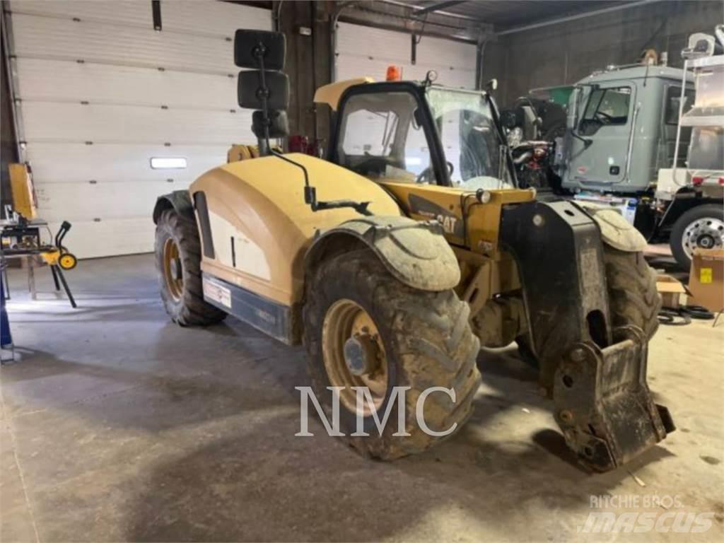 CAT TH407C Teleskopiskie manipulatori