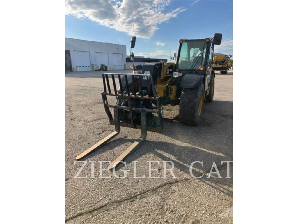 CAT TH408D Teleskopiskie manipulatori