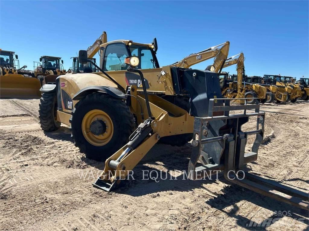 CAT TH514D Teleskopiskie manipulatori