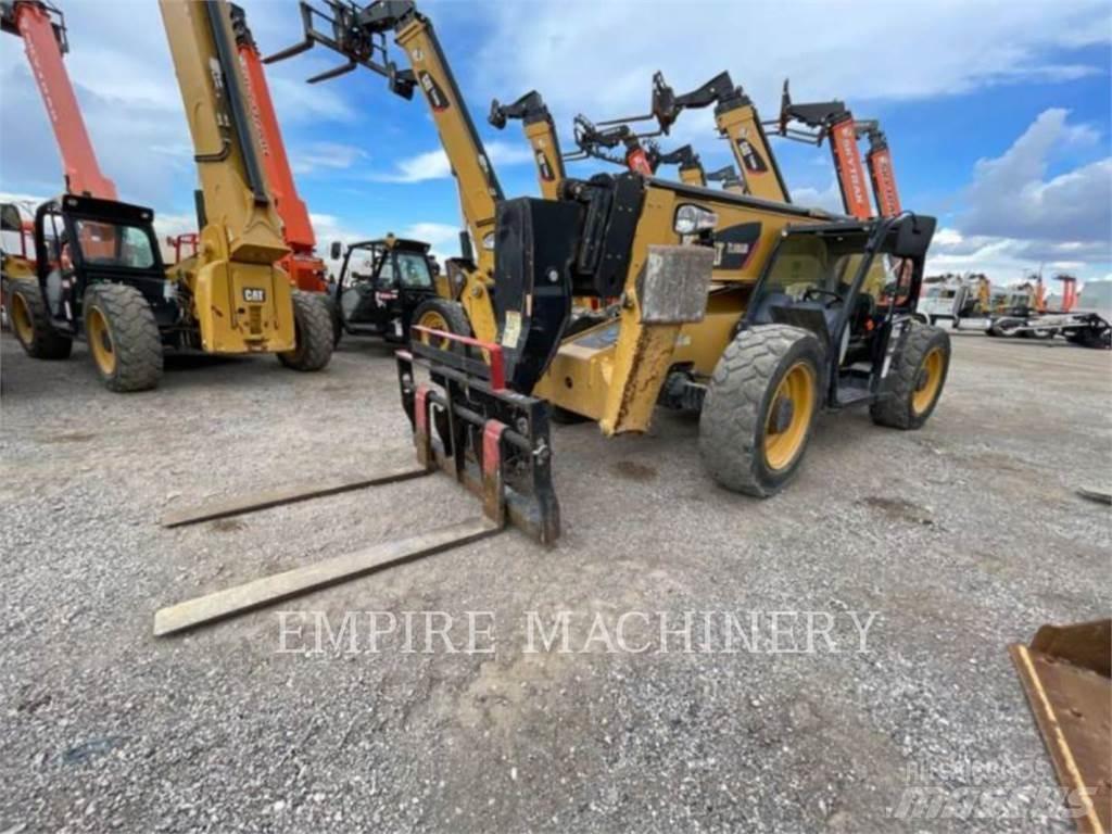 CAT TL1055D Teleskopiskie manipulatori