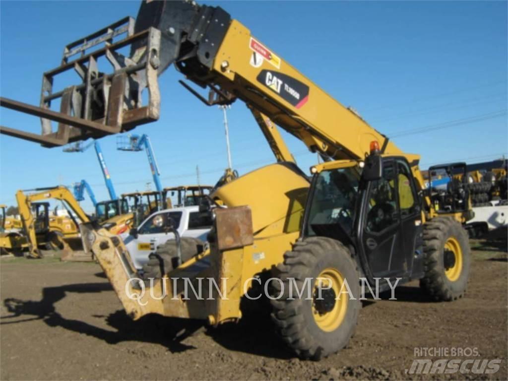 CAT TL1055D Teleskopiskie manipulatori