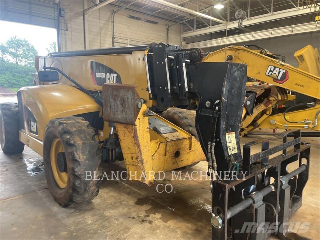CAT TL1055D Teleskopiskie manipulatori