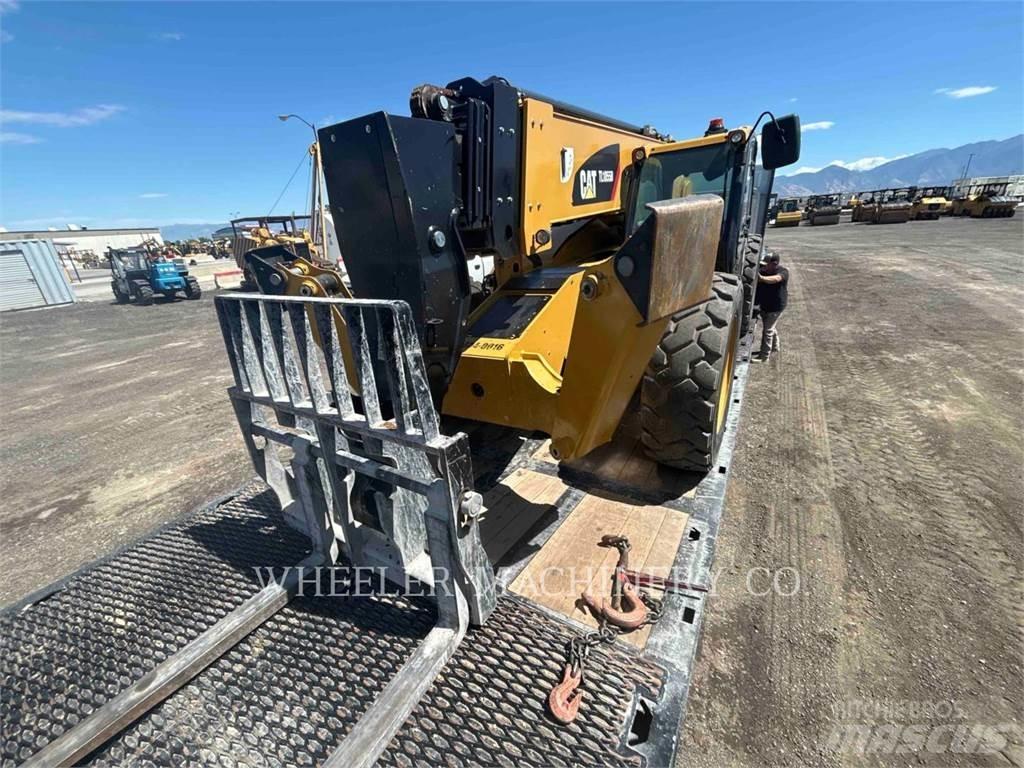 CAT TL1055D CB Teleskopiskie manipulatori