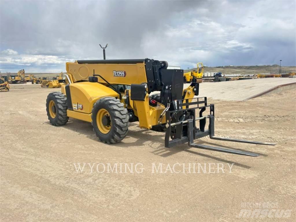CAT TL1255 Teleskopiskie manipulatori