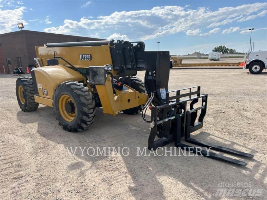 CAT TL1255 Teleskopiskie manipulatori