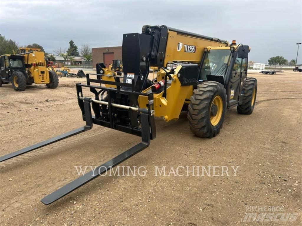 CAT TL1255 Teleskopiskie manipulatori