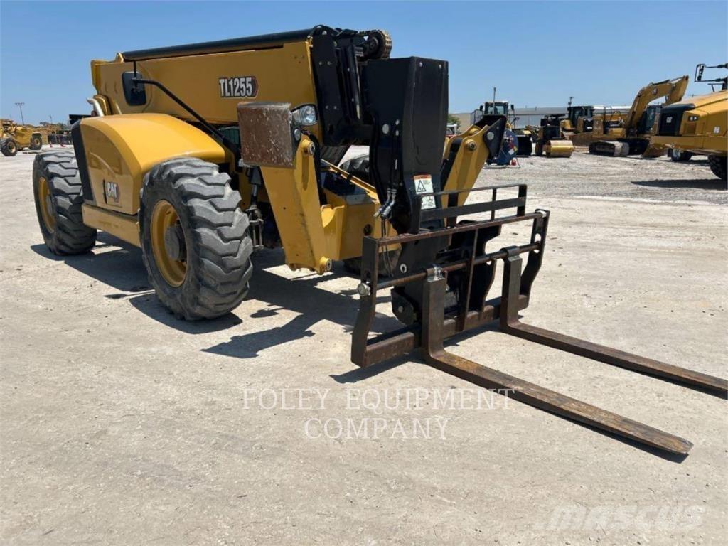 CAT TL1255-05C Teleskopiskie manipulatori