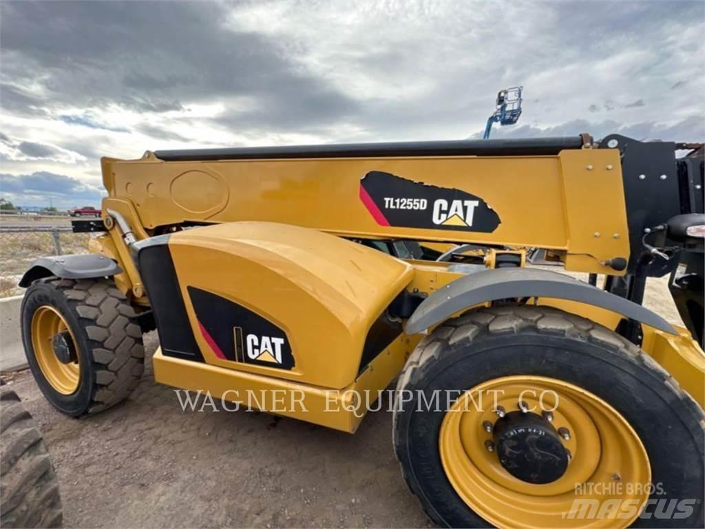 CAT TL1255D Teleskopiskie manipulatori