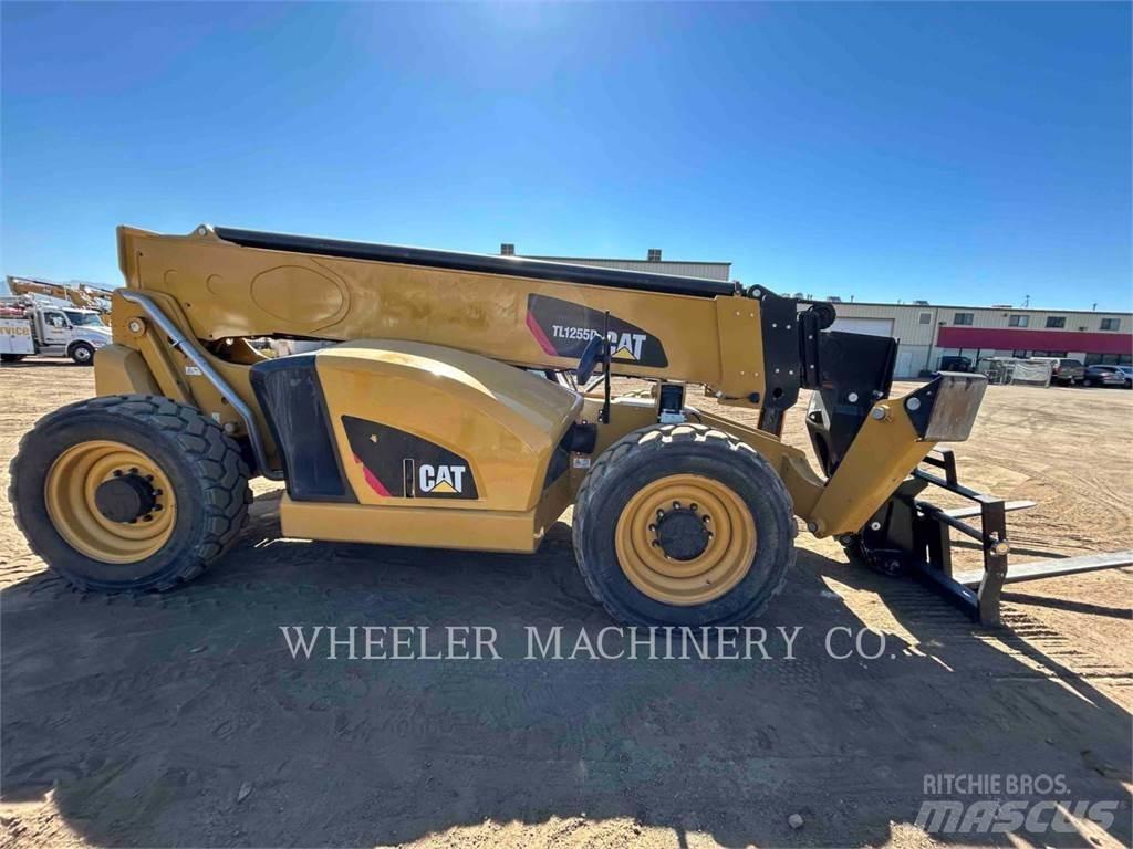 CAT TL1255D CB Teleskopiskie manipulatori