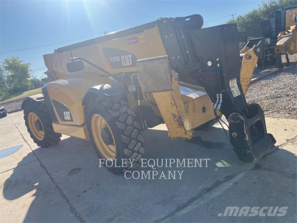 CAT TL1255DC Teleskopiskie manipulatori