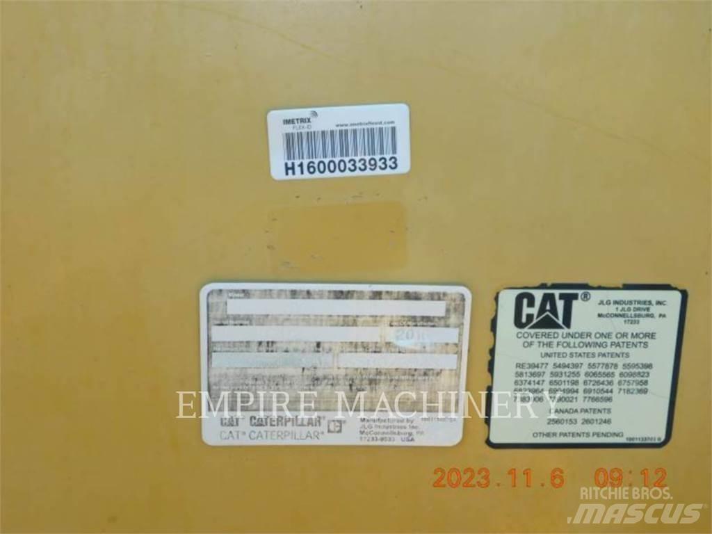 CAT TL642D Teleskopiskie manipulatori