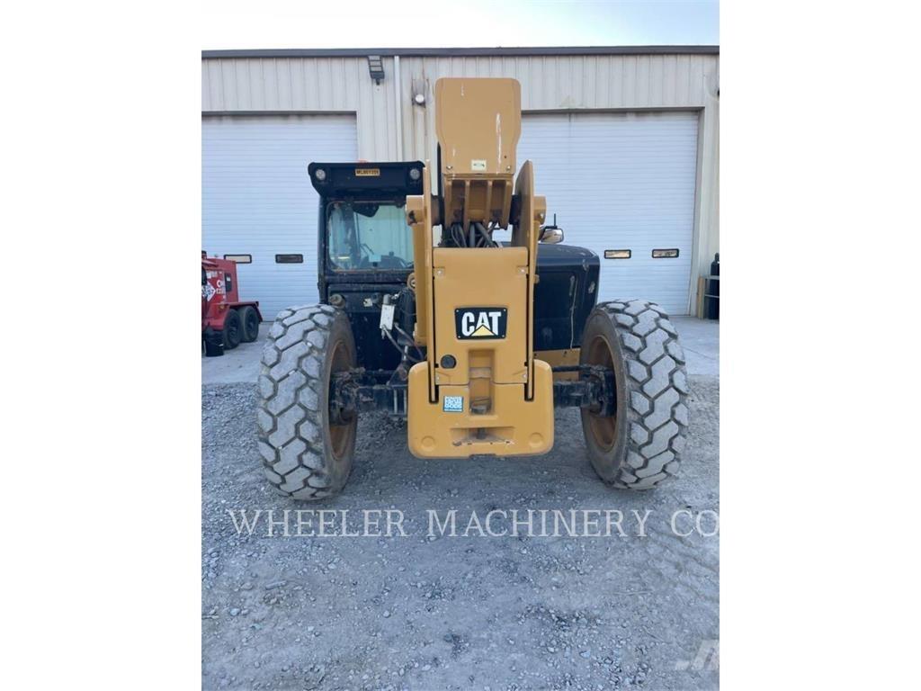 CAT TL642D CB Teleskopiskie manipulatori