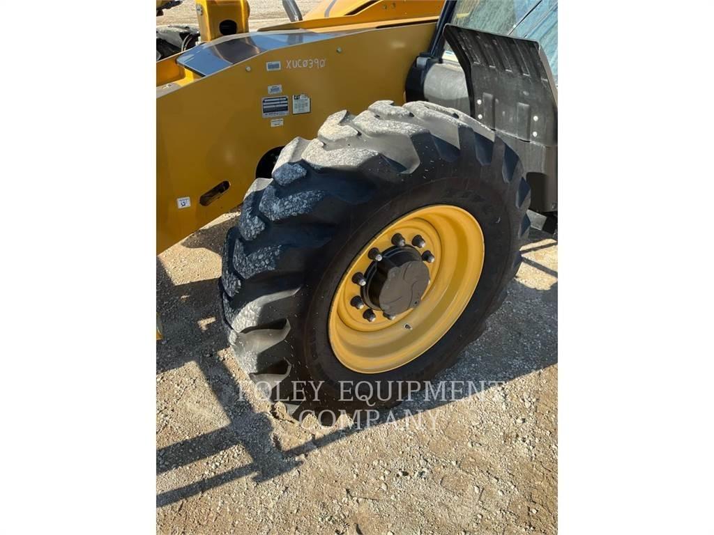 CAT TL642DC Teleskopiskie manipulatori