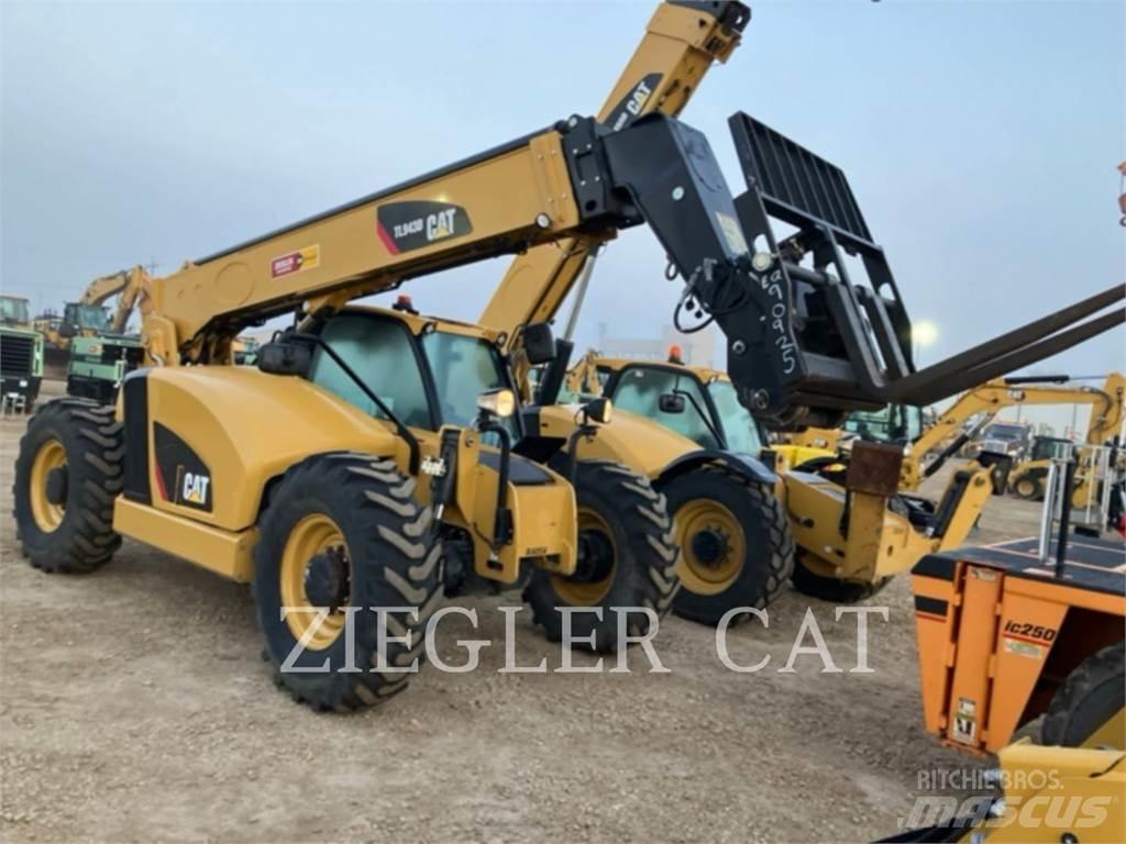 CAT TL943D Teleskopiskie manipulatori