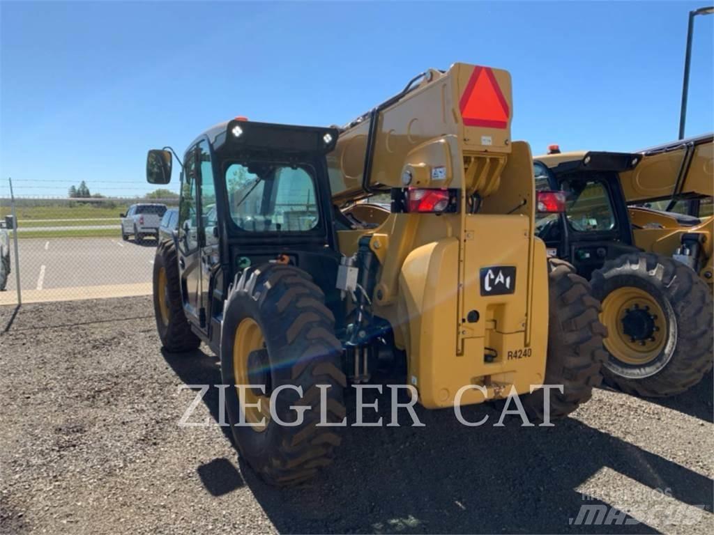 CAT TL943D Teleskopiskie manipulatori