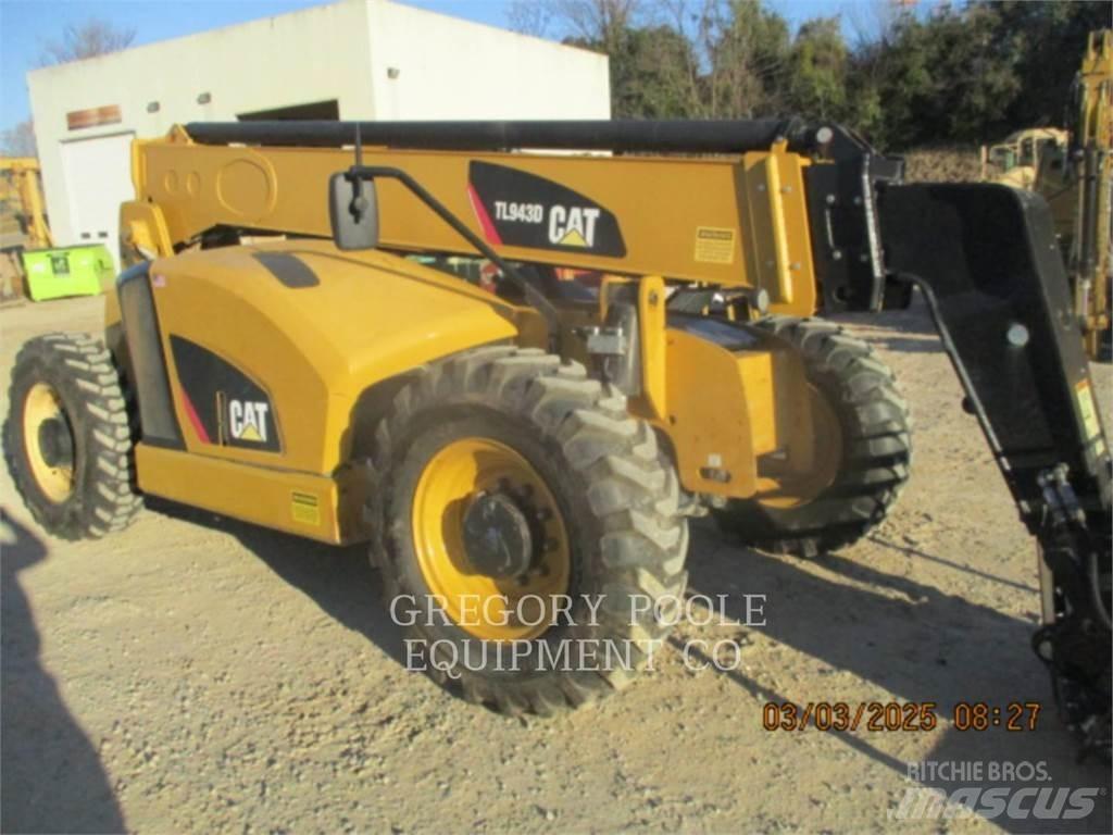 CAT TL943D Teleskopiskie manipulatori