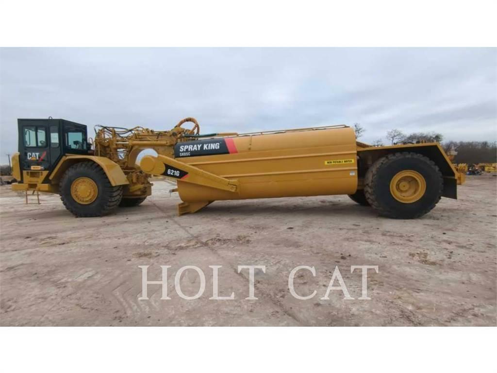 CAT W00 621G Skrēperi