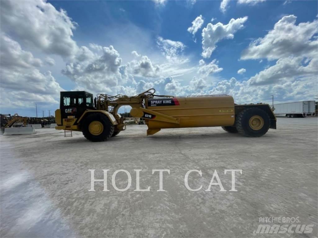 CAT W00 621G Skrēperi