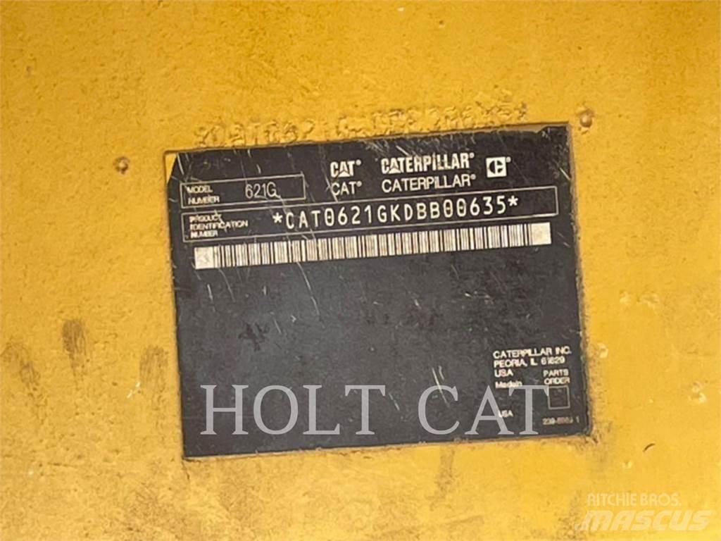 CAT W00 621G Skrēperi