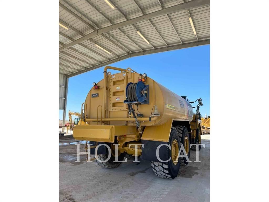 CAT W00 725 Autocisterna