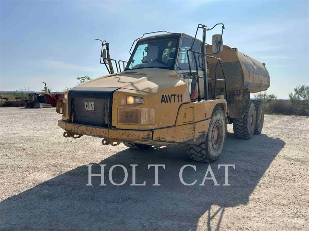 CAT W00 730C Artikulētie pašizgāzēji