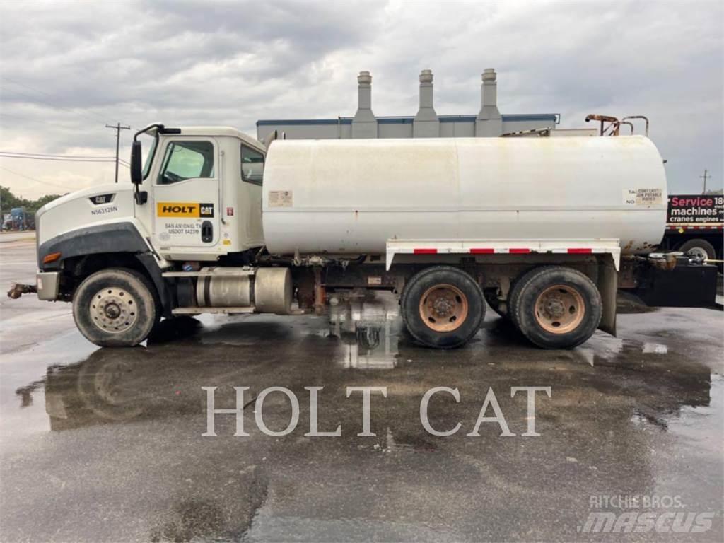 CAT WATER 4000 Autocisterna