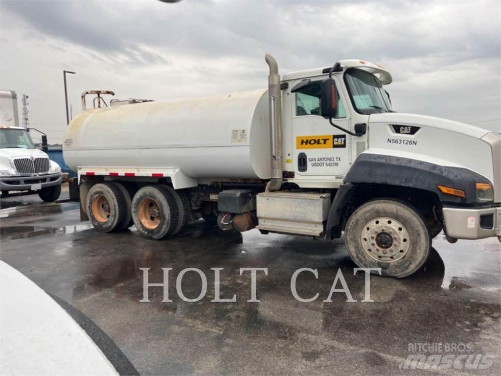 CAT WATER 4000 Autocisterna