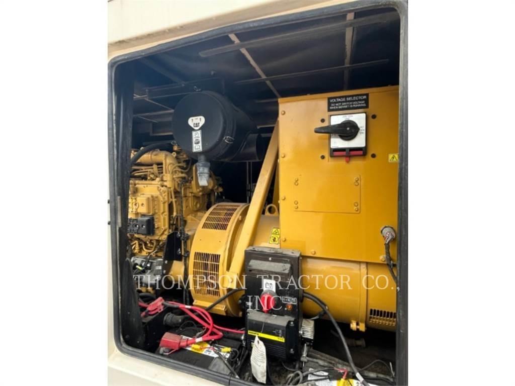 CAT XQ 230 Citi ģeneratori
