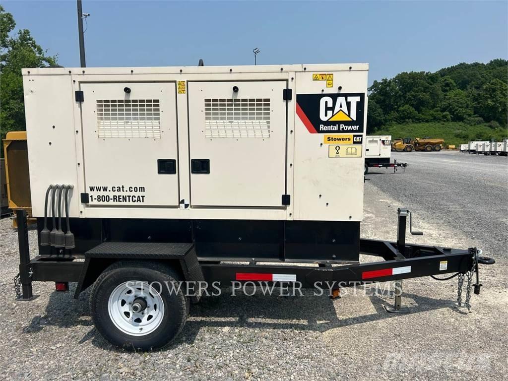 CAT XQ-60 48KW Citi ģeneratori