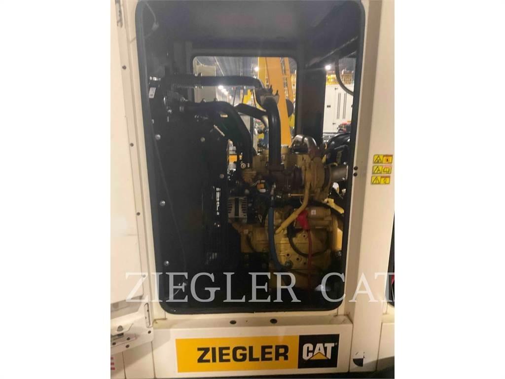 CAT XQ30 Citi ģeneratori