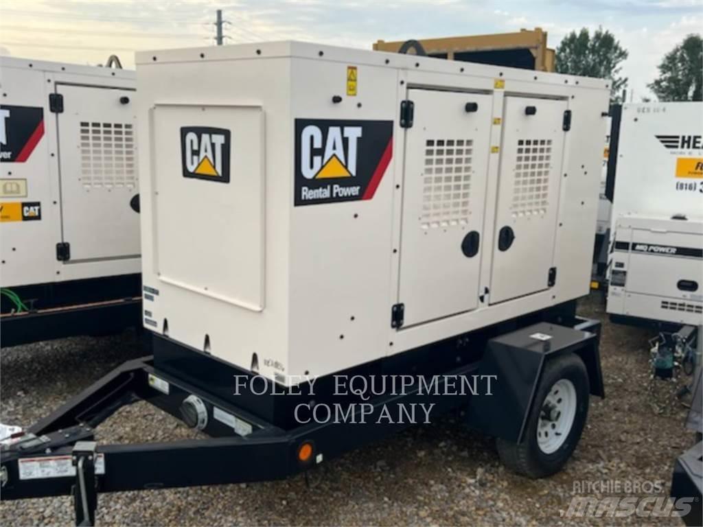CAT XQ35KVA Citi ģeneratori