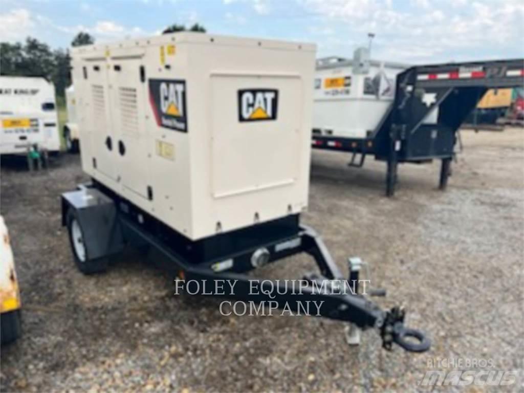 CAT XQ35KVA Citi ģeneratori