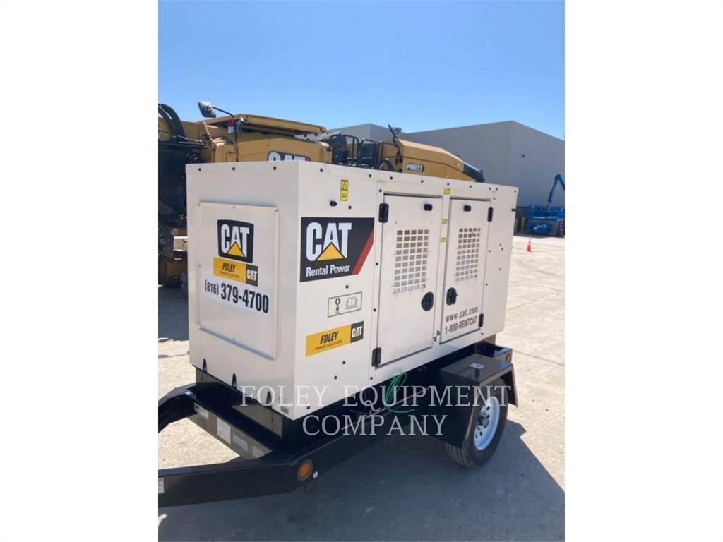 CAT XQ35KVA Citi ģeneratori