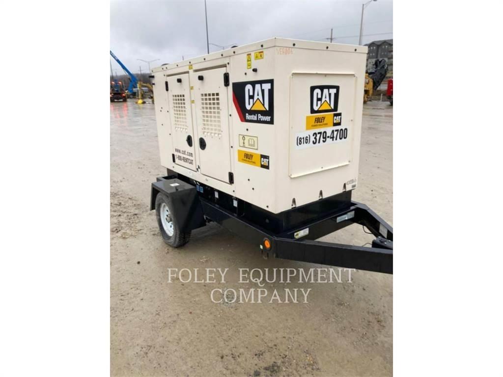 CAT XQ35KVA Citi ģeneratori